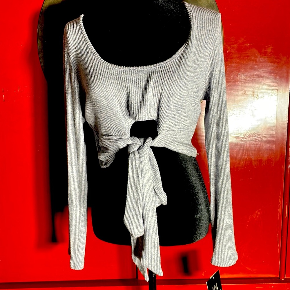 NWT— I. N . San Francisco cropped top